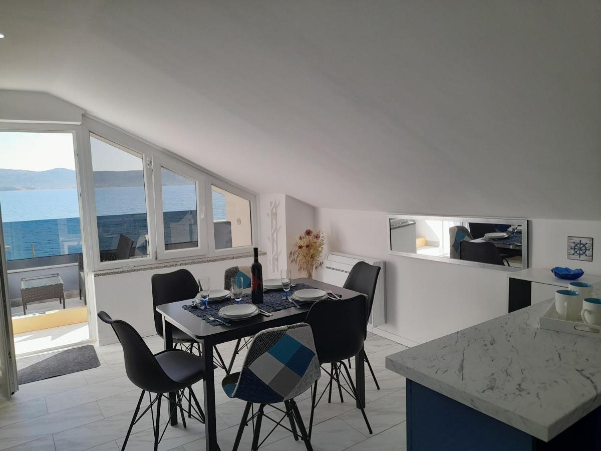 Apartman Prvi Red Do Mora Sveti Filip i Jakov Zewnętrze zdjęcie